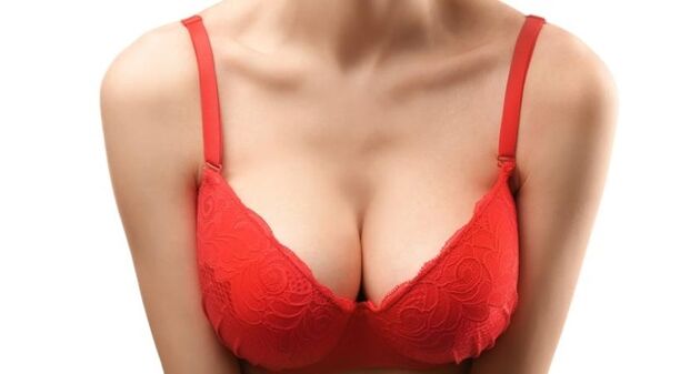 Tamaño do peito grande despois de aumentar